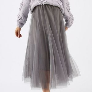NWOT Chicwish Garden Tulle Skirt in Grey